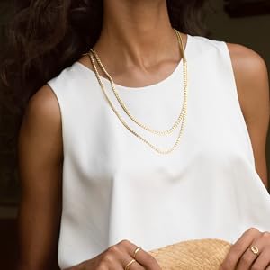 miabella woman model gold cuban chain