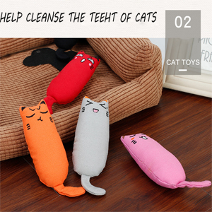 There are 4 pcs catnip toys.