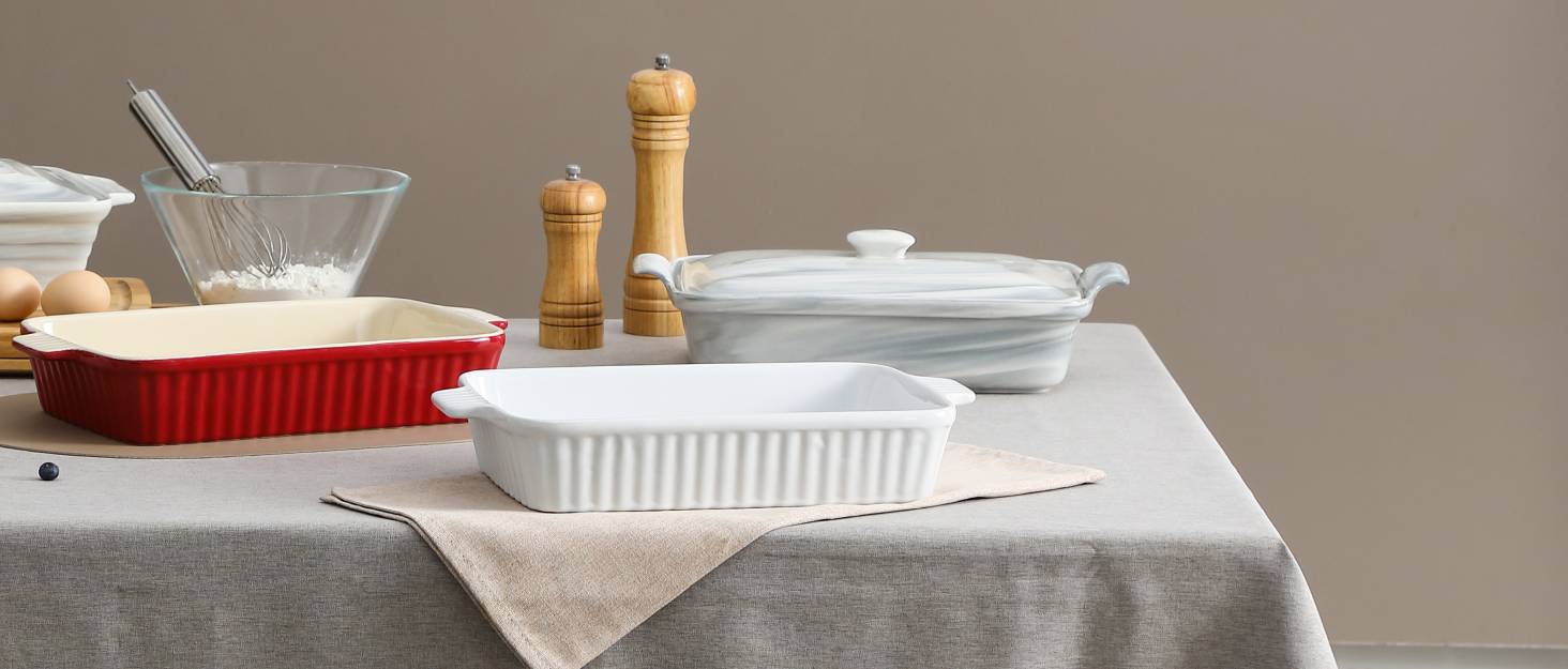 baking dishes christmas