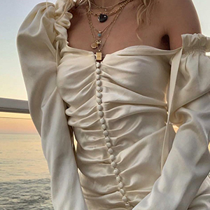 dainty necklaces