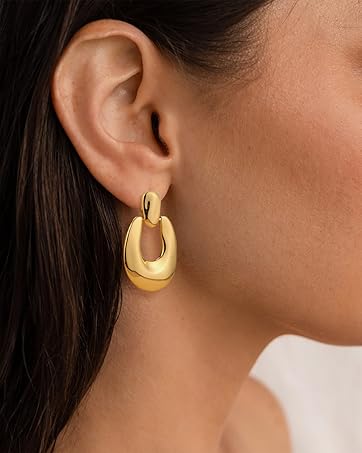 Gold earrings