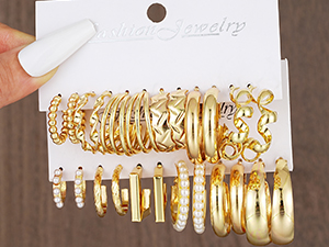 gold earrings