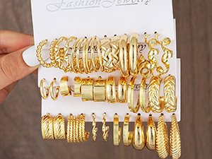 gold earrings