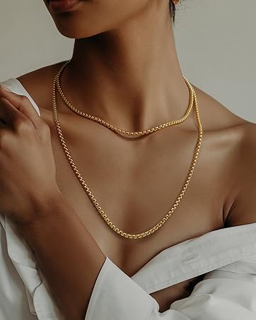 dainty necklace for women