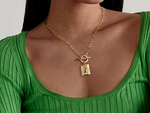 initial necklace