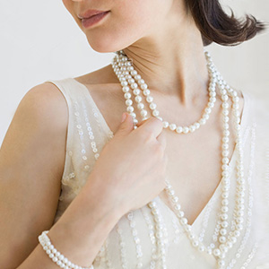 White Pearl Necklace