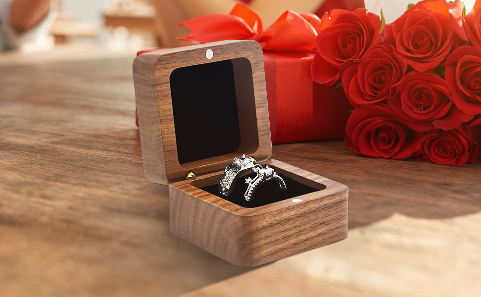 ring box