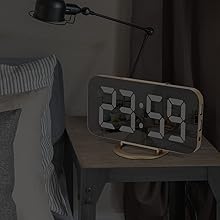 alarm clock with  Night Mode