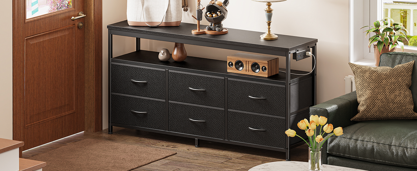 DRESSER