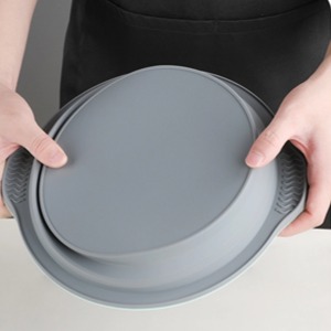 Non-Stick Silicone Bakeware Set with Cake Pan, Brownie Pan, Loaf Pan, Muffin Mold