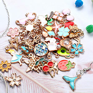 350pcs charms