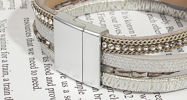 magnetic clasp