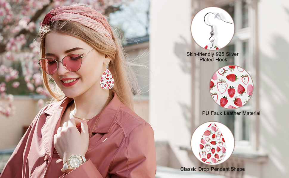 earrings detail